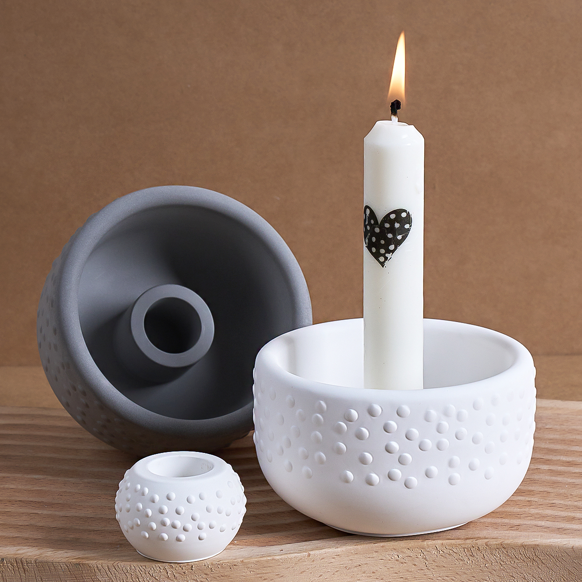 Polka Dot Candle Holder Silico - Coaster Mold Round recensie en prijs
