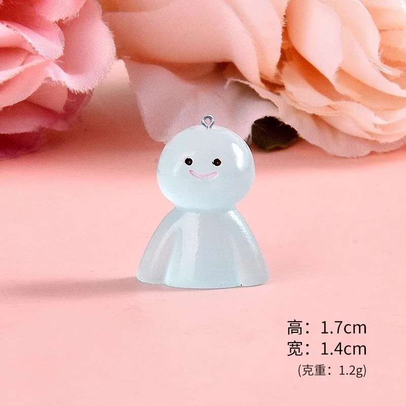 10Pcs Glow In Dark Cartoon Dol - Resin Crafts Diy recensie en prijs